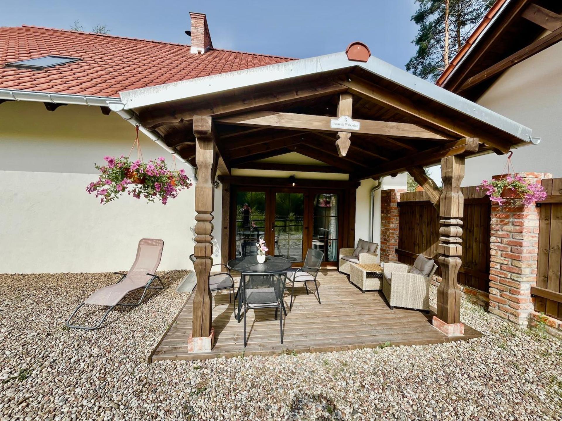 Dworek Wdzydze Apartment